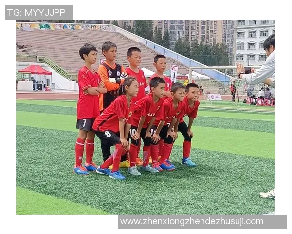 从球场少年到足球明星 这些球员小时候的帅气外貌令人惊叹 从球场少年到足球明星 这些球员小时候的帅气外貌令人惊叹